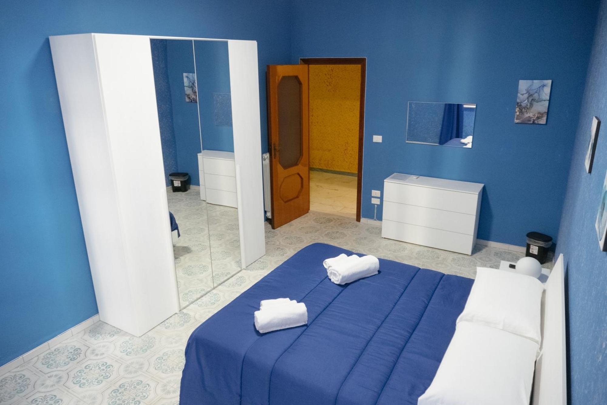 Domus Aurea Relax Room Σαλέρνο Εξωτερικό φωτογραφία